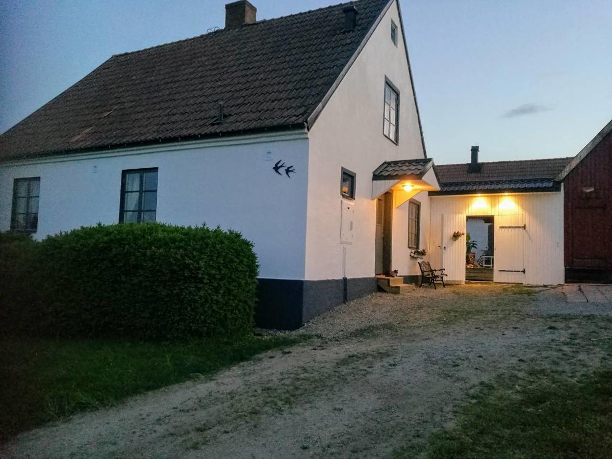 Garden Mellan Slotten Svarte Екстериор снимка