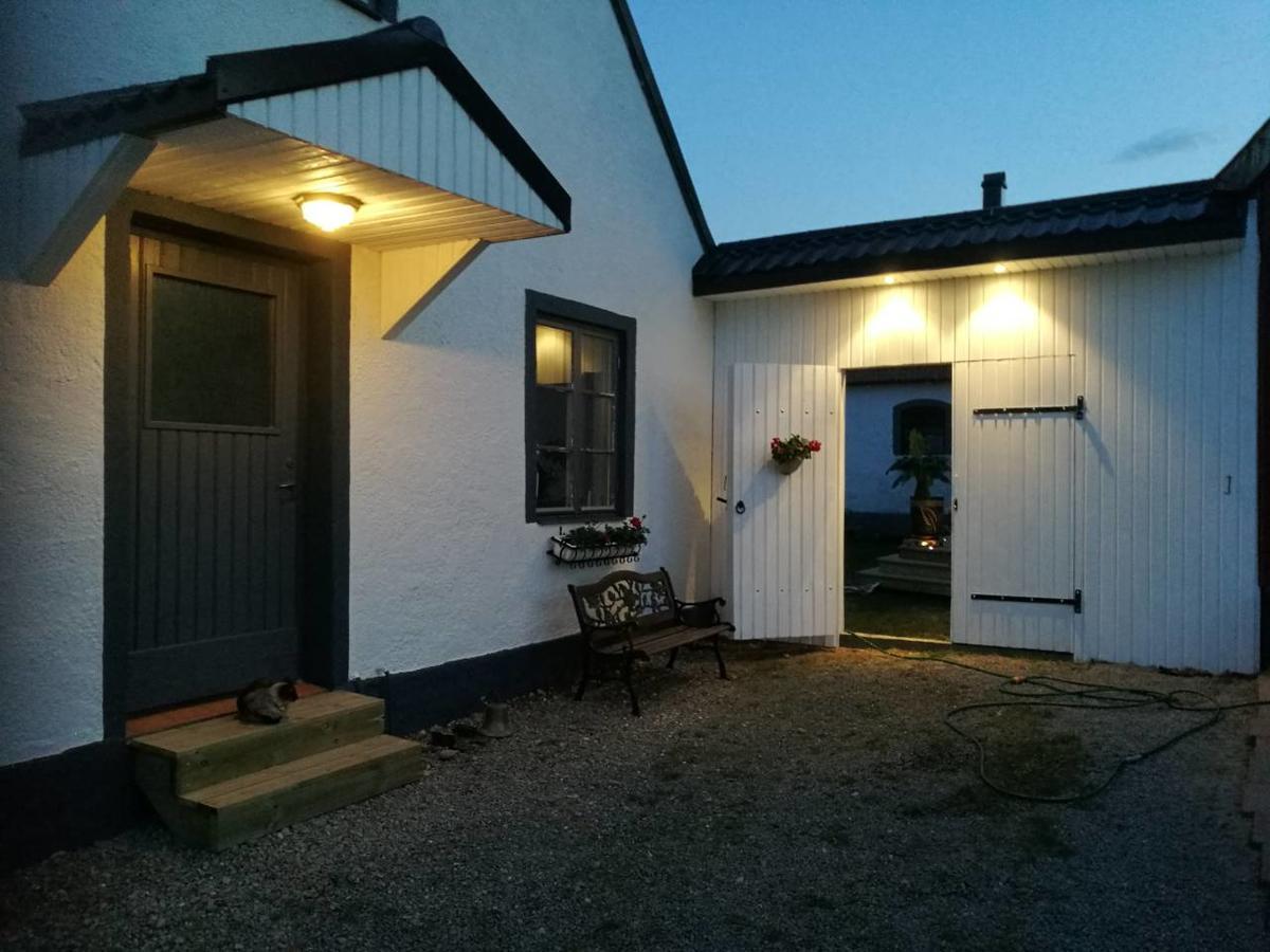 Garden Mellan Slotten Svarte Екстериор снимка