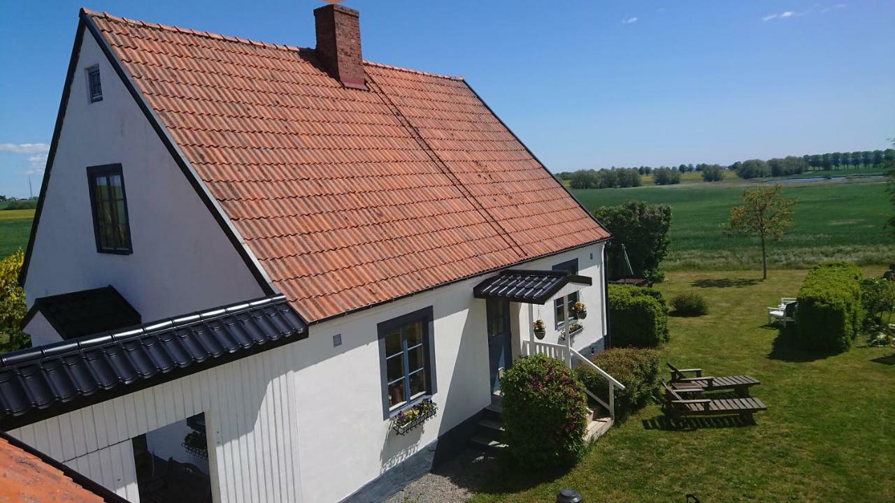 Garden Mellan Slotten Svarte Екстериор снимка